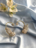 White stoned ear-cuff
