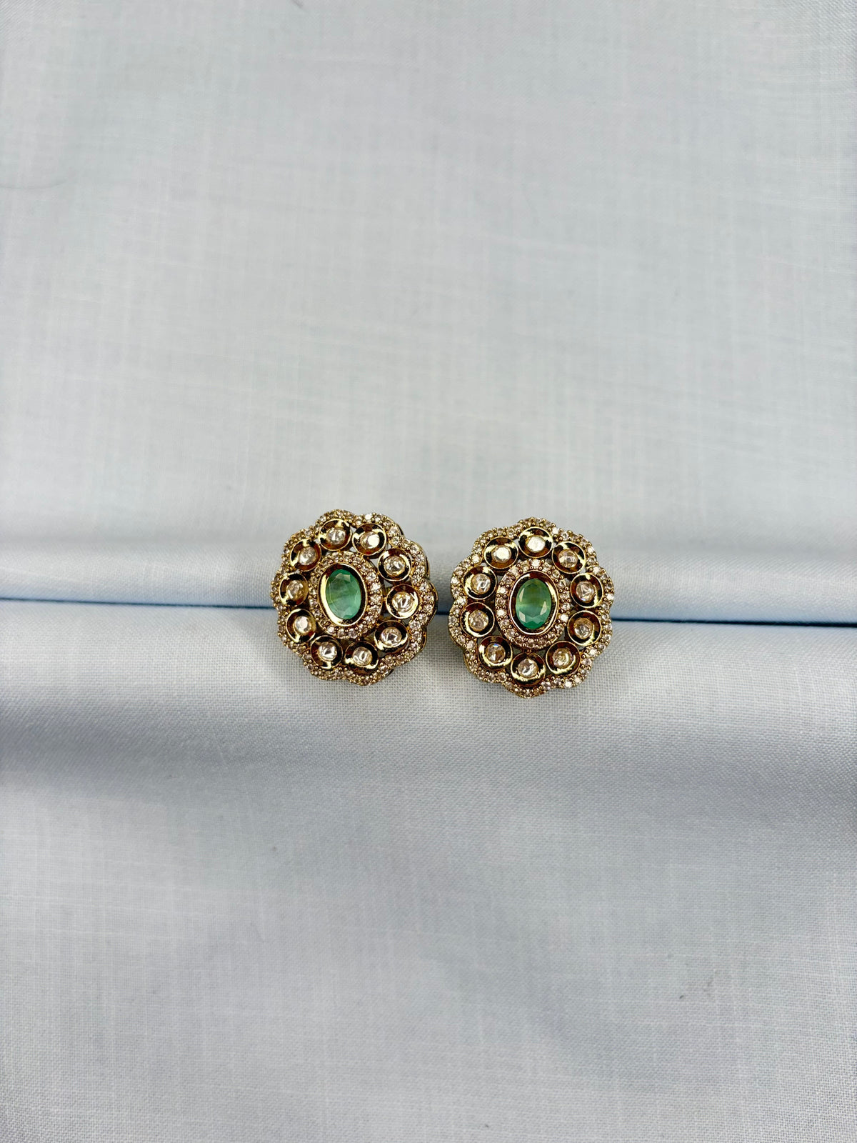 Kundan stud earrings
