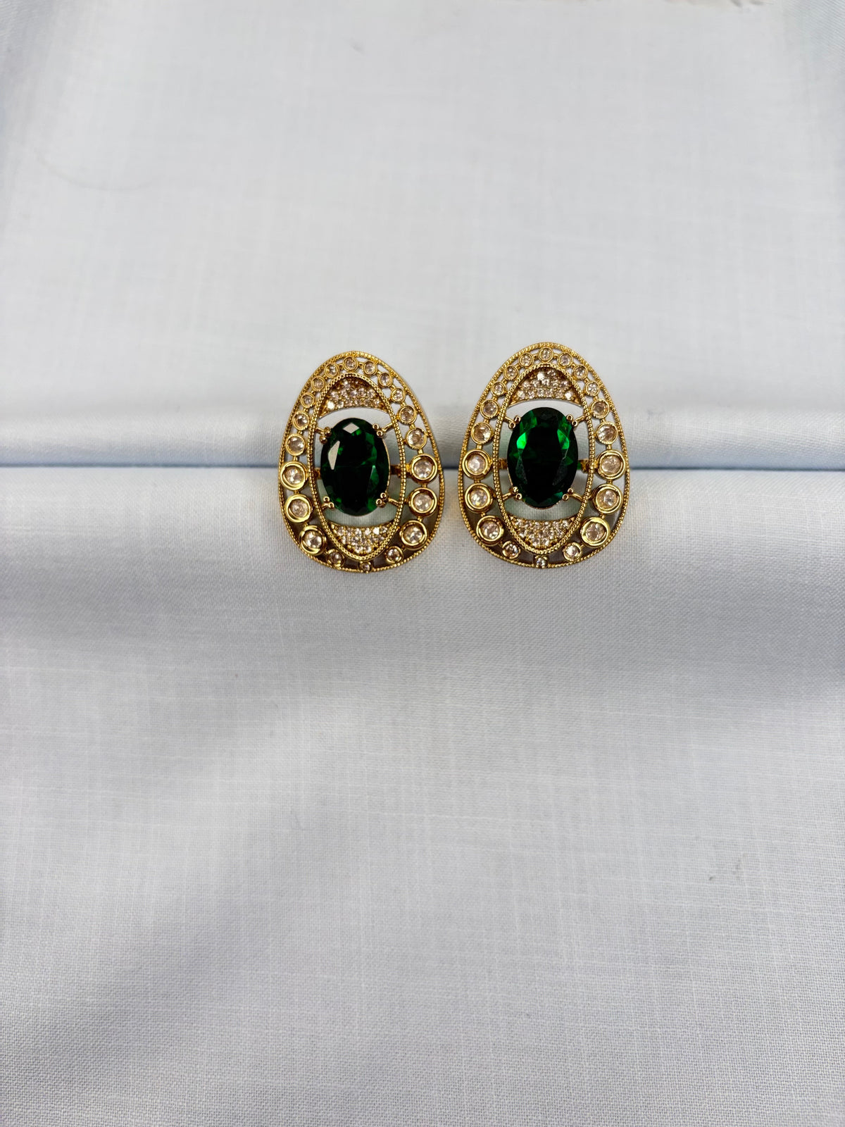Kundan large stud earrings
