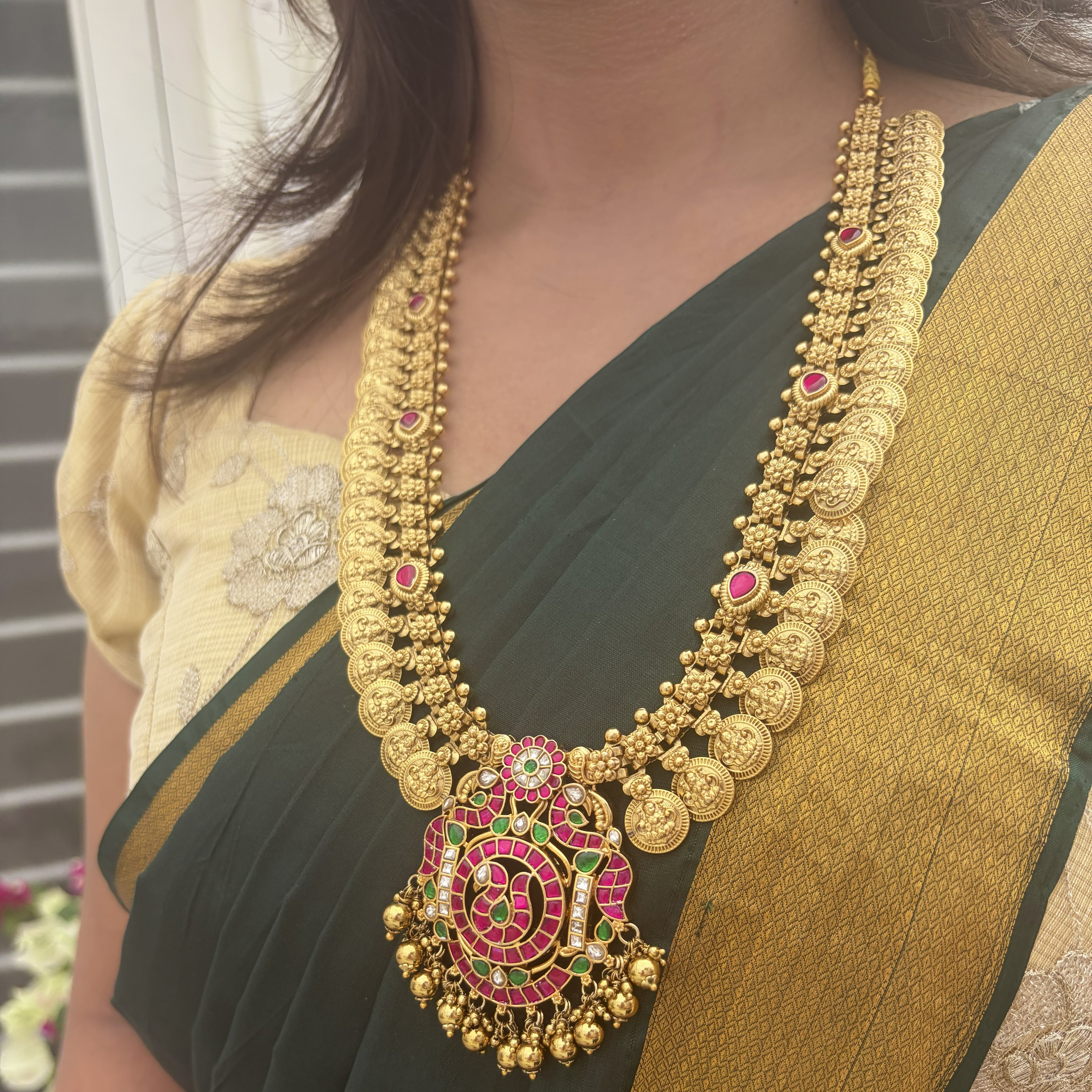 Jadau Kundan Kasu Necklace