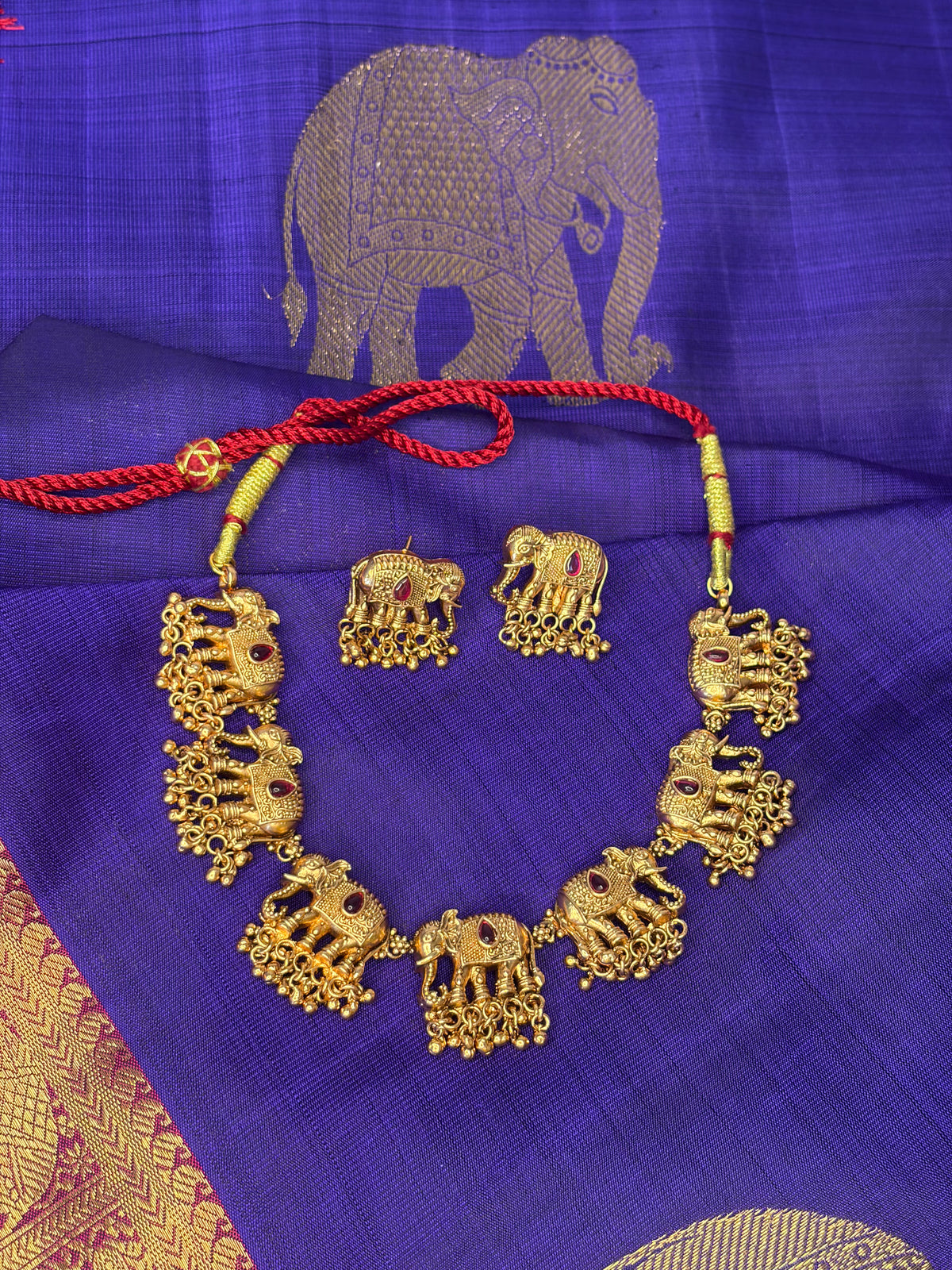 Antique Elephants Necklace Set