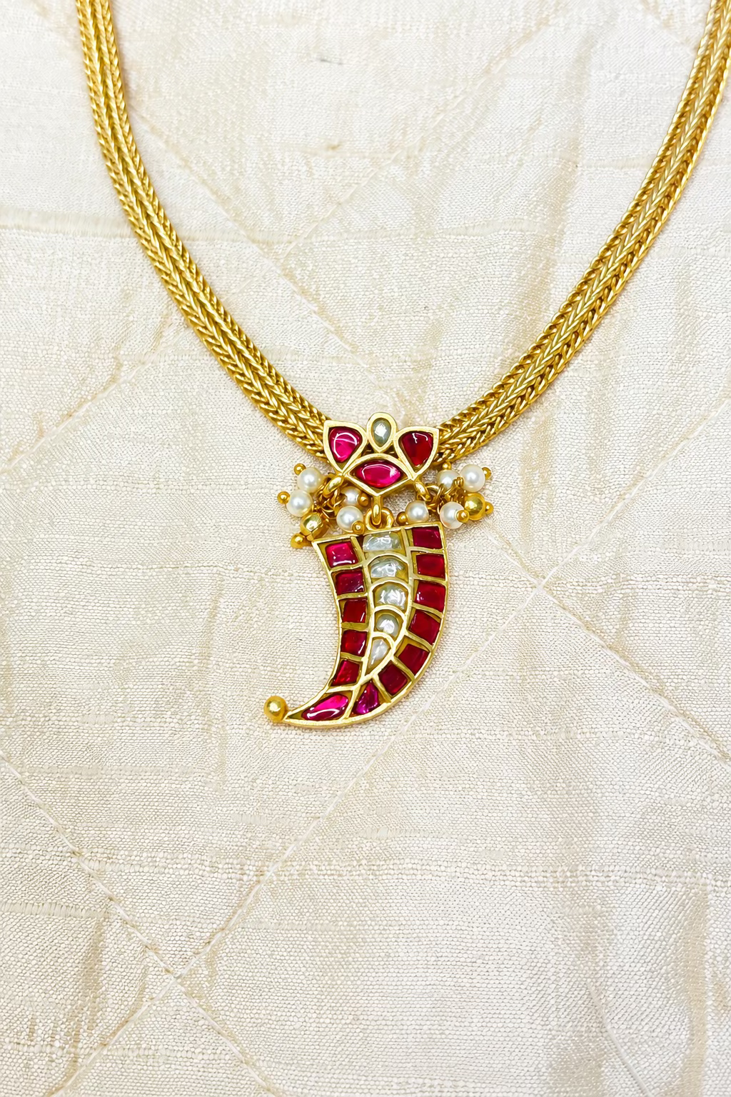 Jadau Pendant Necklace