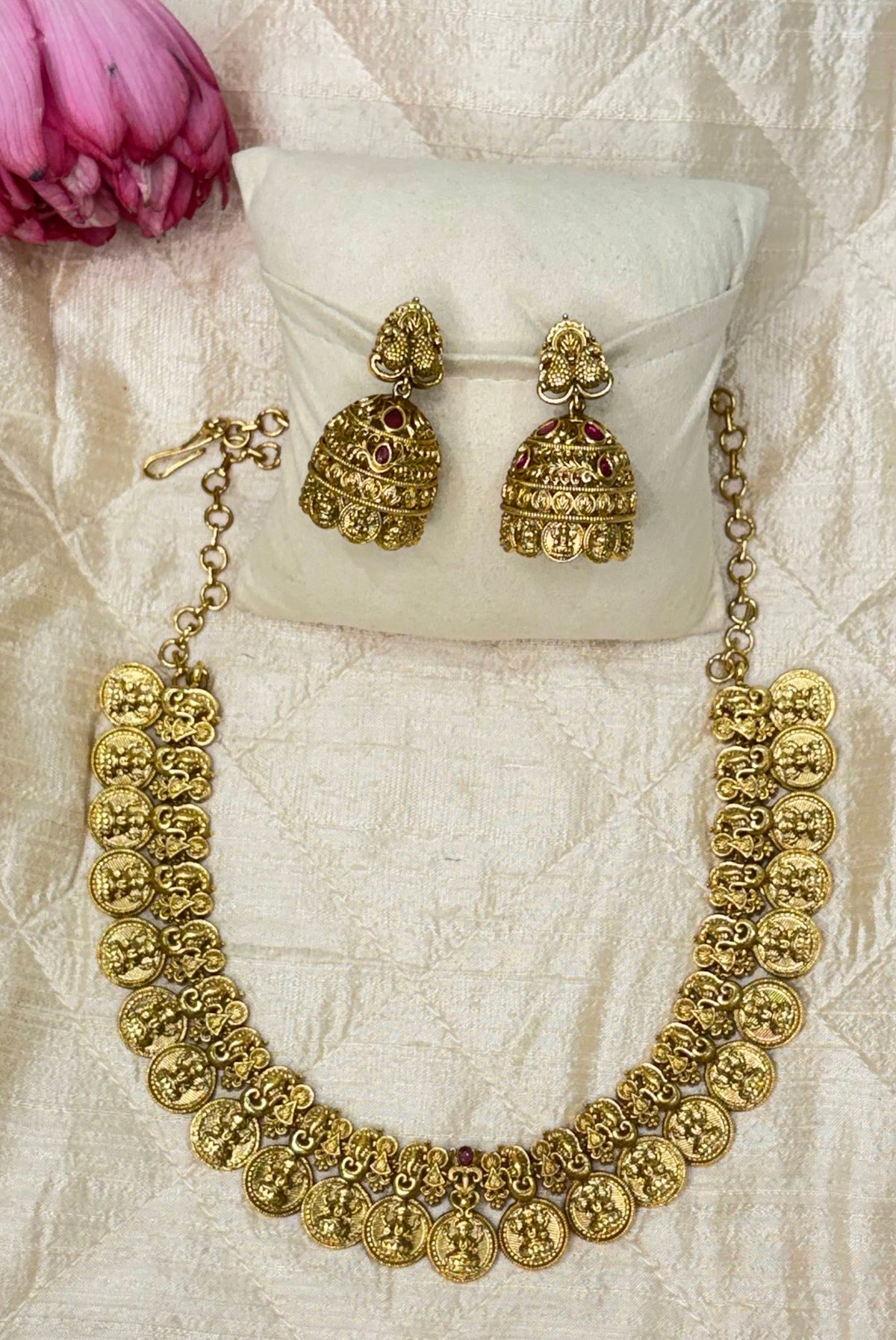 Classic Kasu Necklace Set with Matching jhumka