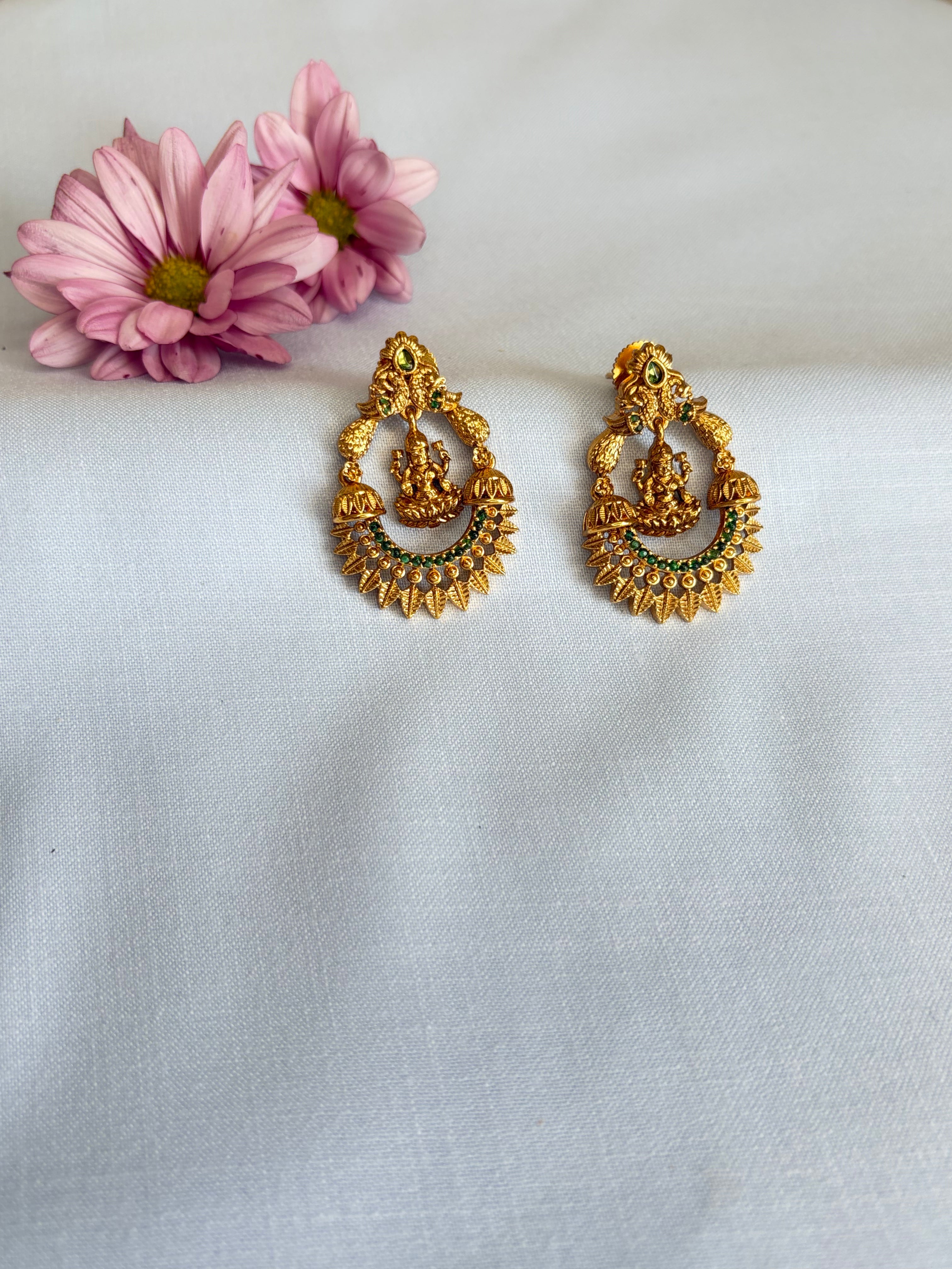 Kundan-Style Drop Earrings with Moti Bead Fringe