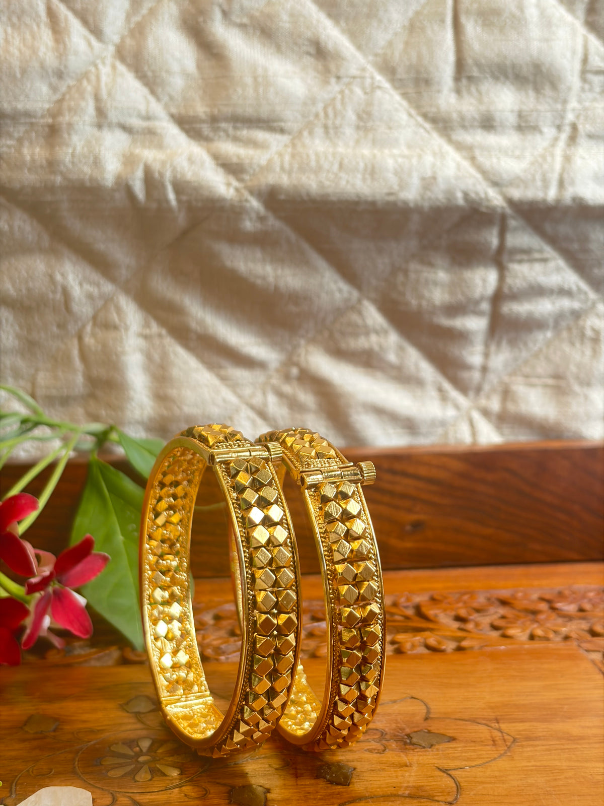 Antique Screw Kada