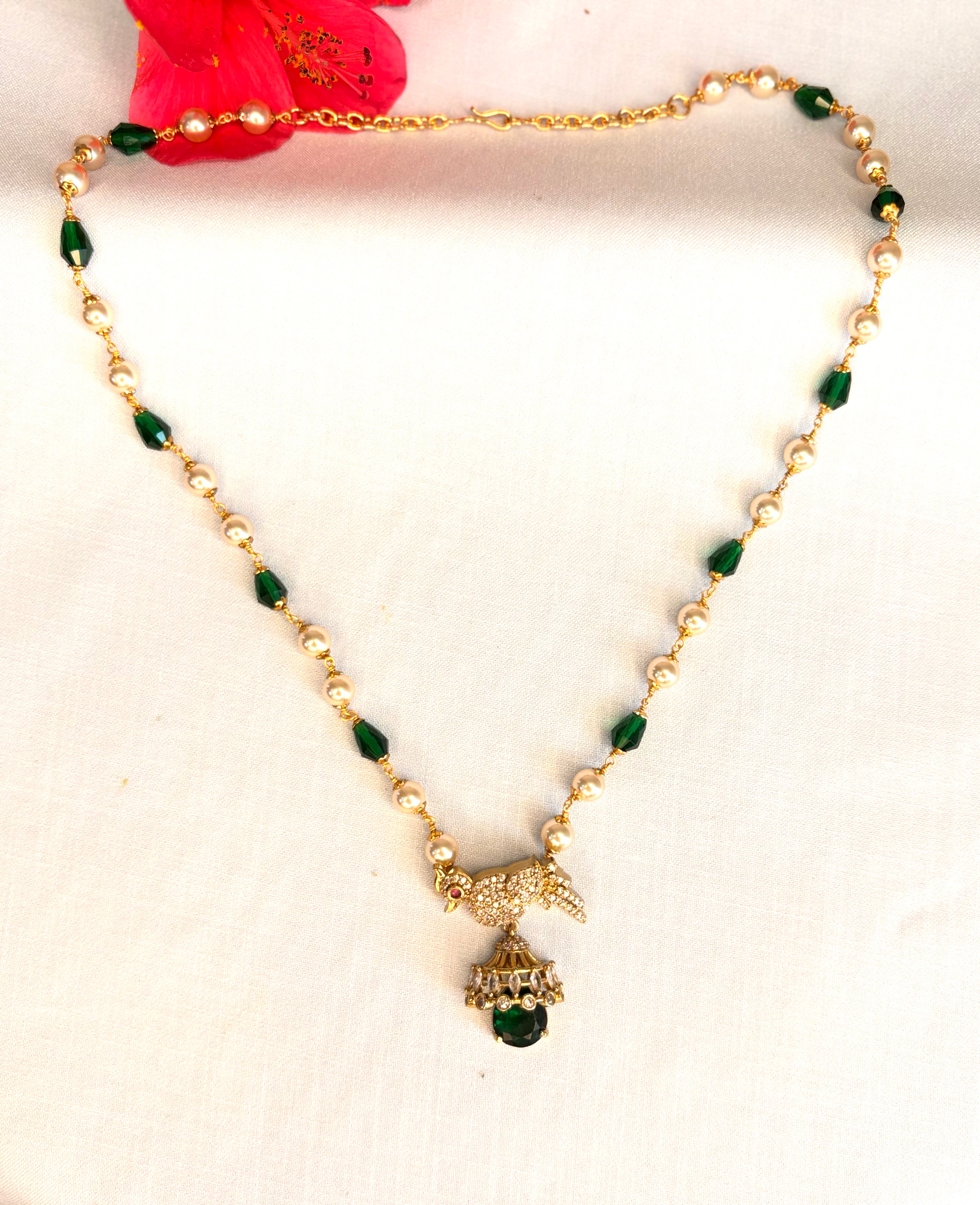 Pearl Stone Pendant Necklace Premium