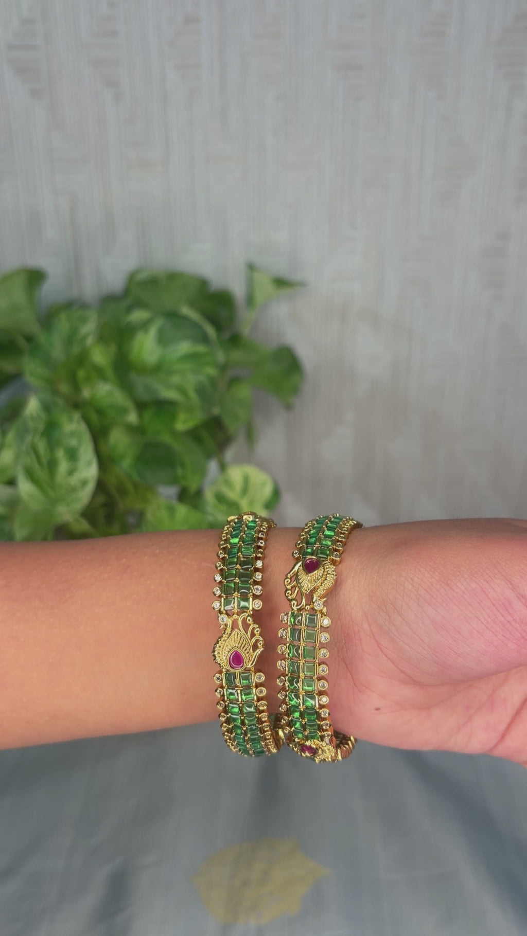 Traditional Green Stone Bangles